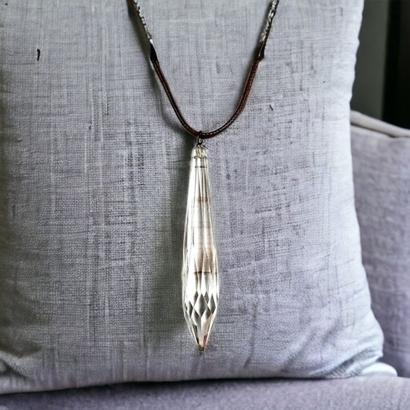 Hand Crafted Repuposed Vintage Chandelier Crystal Pendant Necklace - Picture 5 of 16